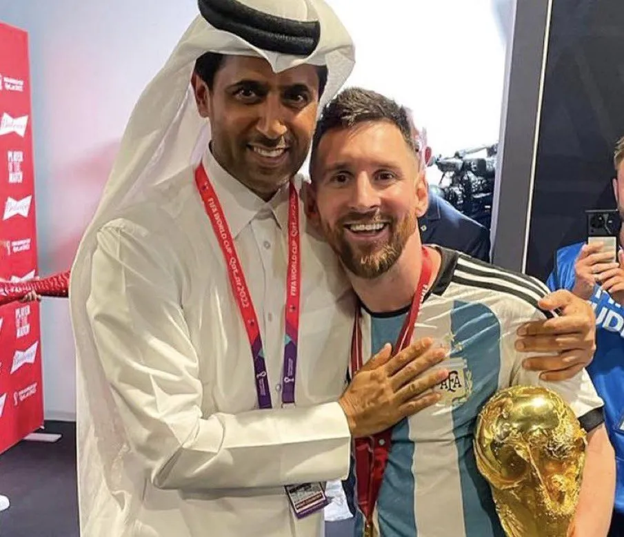 Chủ tịch Al-Khelaifi và Messi tại Qatar
