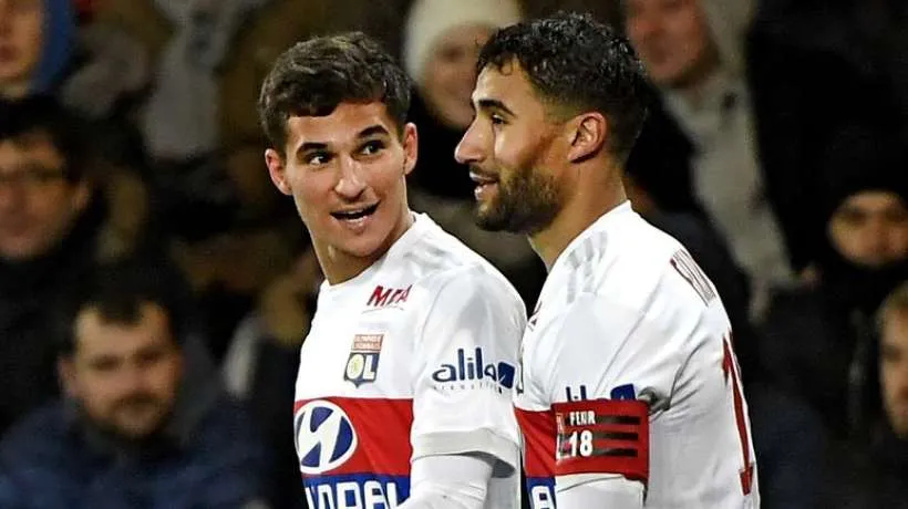 Aouar thời còn là sao trẻ và đàn anh Nabil Fekir