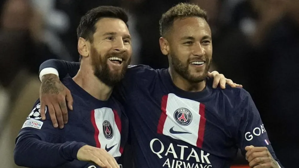 PSG vẫn còn hai siêu sao Messi và Neymar đối đầu Bayern
