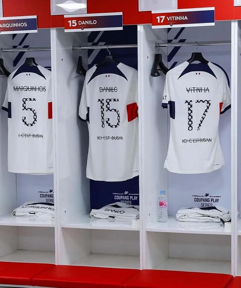 Áo đấu của PSG được G-Dragon tham gia thiết kế