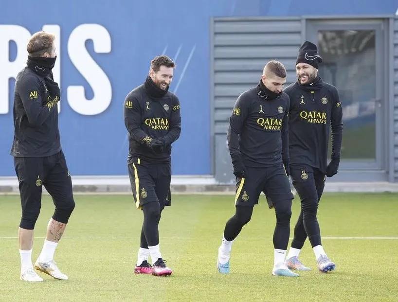 Những đồng đội thân thiết với Messi đều rời khỏi PSG