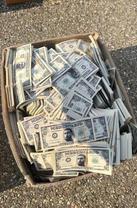 Tờ tiền giả in hình Donnarumma