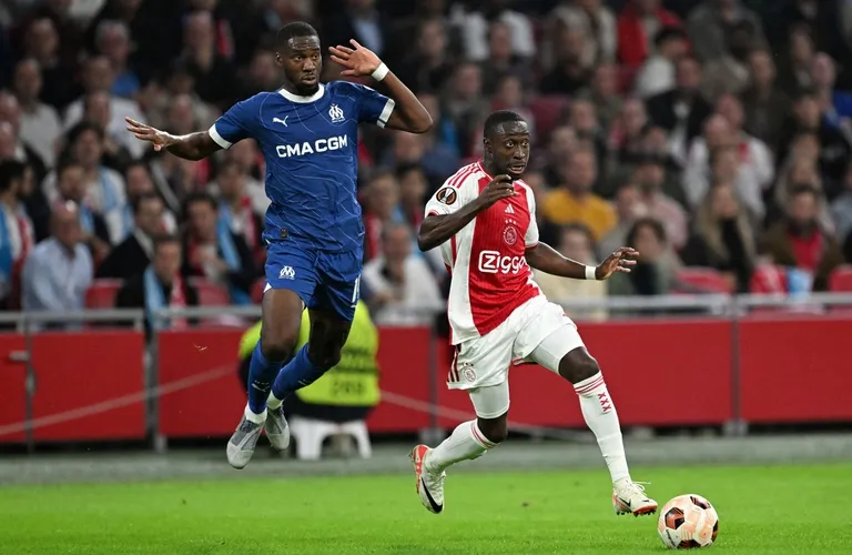 Ajax và Marseille trong lần chạm trán gần nhất tại Europa League cách đây hai năm. Ảnh: REUTERS