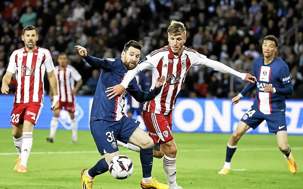 667d97c560e63e0cac35cdc9-1958.1