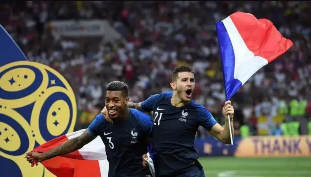 Presnel Kimpembe và Lucas Hernandez là thành viên đội tuyển Pháp vô địch World Cup 2018