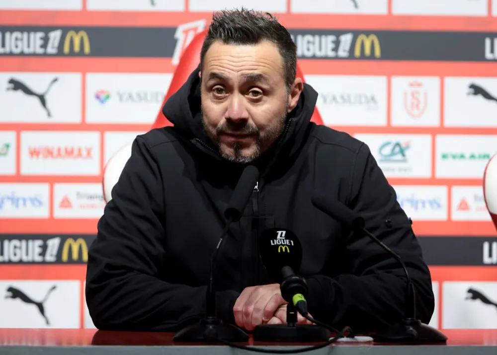 HLV Roberto De Zerbi trả lời họp báo trước vòng 30 Ligue 1 2024/25. Ảnh: La Provence