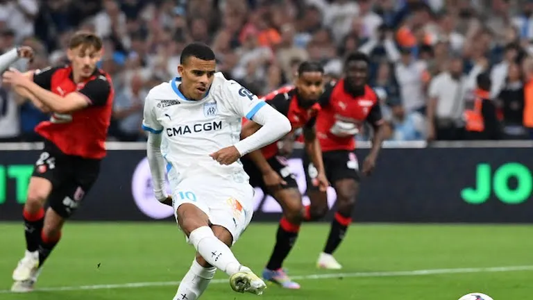 Mason Greenwood lập cú đúp vào lưới Rennes, đuổi kịp Ousmane Dembele để cùng trở thành Vua phá lưới Ligue 1 2024/25. Ảnh: REUTERS