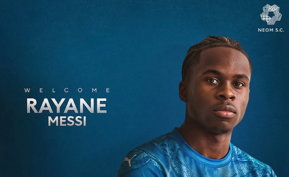 Rayane Messi gia nhập Neom SC từ Strasbourg theo dạng cho mượn. Ảnh: Neom SC