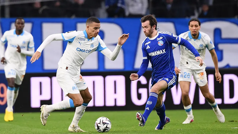 Greenwood ghi bàn nhưng Marseille vẫn mất điểm trước Strasbourg. Ảnh: Le Phocéen