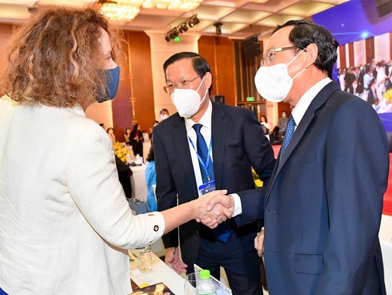 HCMC listens to enterprises' opinions to transform, develop digital economy ảnh 1