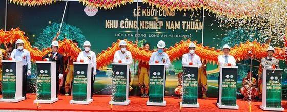 Long An starts construction of US$231.26-million industrial park ảnh 1