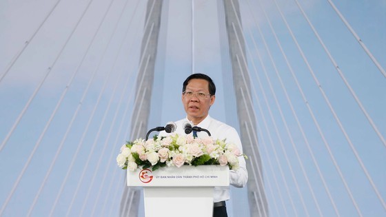 Thu Thiem 2 Bridge crossing Saigon River inaugurated ảnh 2
