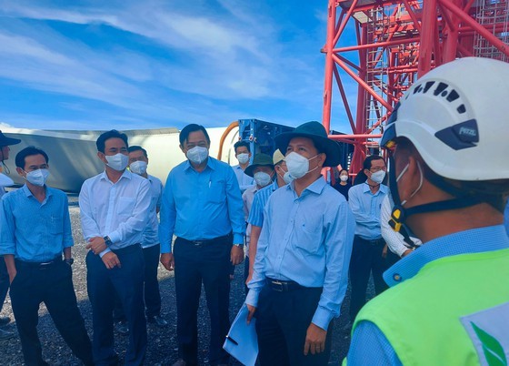 Interests of people, investors of wind power projects must be harmonized ảnh 1