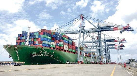 Five-month import-export turnover up 15.6 percent ảnh 1