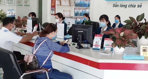 Credit should be controlled by market mechanism ảnh 2