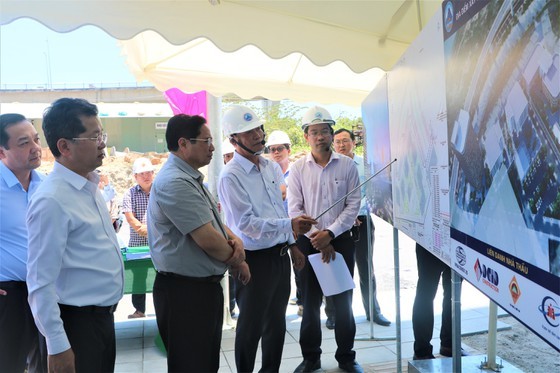Prime Minister activities in Da Nang ảnh 3