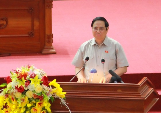 PM informs Can Tho voters about outcomes of NA’s third session ảnh 1
