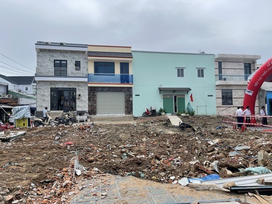 Construction of Long Kieng Bridge resumes as site clearance completed ảnh 4