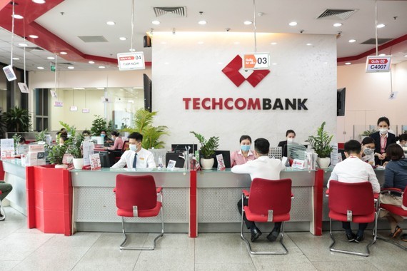 HCMC monetary market, banking activities remain stable ảnh 1