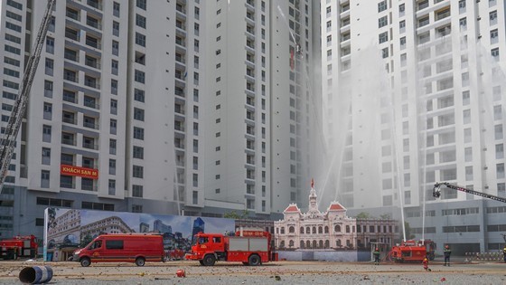 HCMC organizes anti-terrorism drill with 5,000 participants ảnh 6