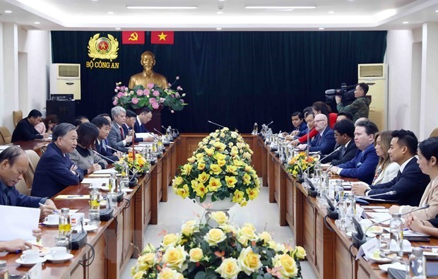 US businesses urged to boost Vietnam-US ties in trade, defense, security ảnh 1