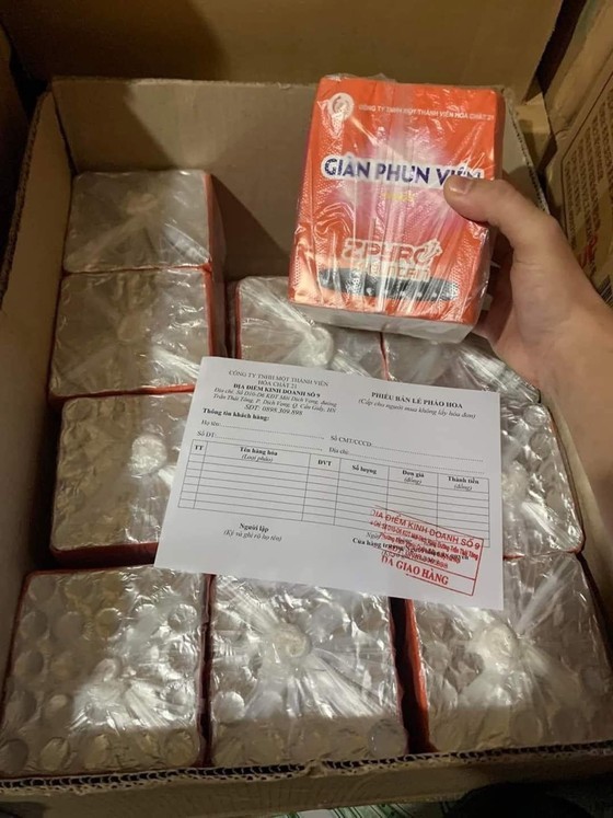 Fireworks products are sold widely online. (Photo: SGGP)