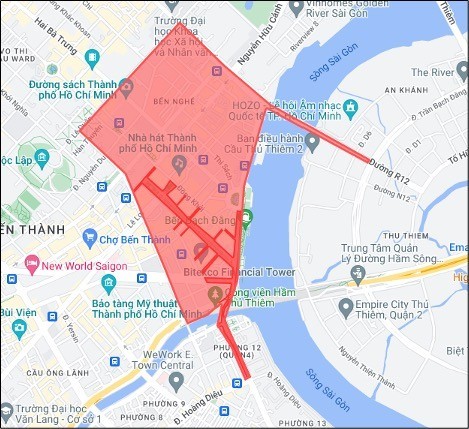 The blockade area is surrounded by Vo Van Kiet Street - Ton Duc Thang Street - Le Duan Street - Pasteur Street in District 1; Nguyen Tat Thanh Street in District 4, Thu Thiem 2 Bridge (Ba Son Bridge), and Khanh Hoi Bridge. (Photo: SGGP)