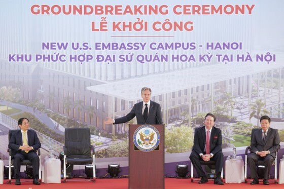 US Secretary of State Antony Blinken participates in the groundbreaking ceremony of the new US Embassy Campus in Hanoi on April 15. (Photo: SGGP)