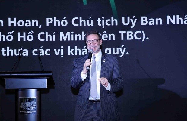 Australian Ambassador to Vietnam Andrew Goledzinowski speaks at the event. (Photo: VNA)