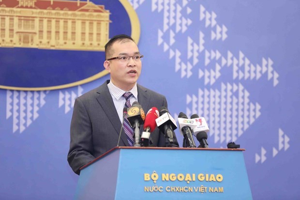 Deputy Spokesman Nguyen Duc Thang fields reporters' questions at the press meeting on June 1. (Photo: VNA) Deputy Spokesman Nguyen Duc Thang fields reporters' questions at the press meeting on June 1. (Photo: VNA)
