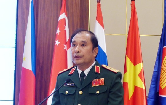 Sen. Lt. Gen. Phung Si Tan, Deputy Chief of the General Staff of the Vietnam People’s Army, speaks at the event. (Photo: SGGP)