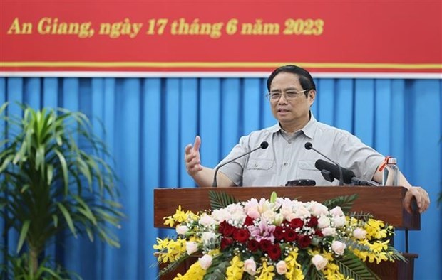 Prime Minister Pham Minh Chinh speaks during a working session with An Giang province's leaders. (Photo: VNA)
