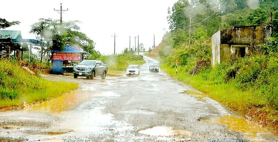 National Highway 28B is seriously degraded.