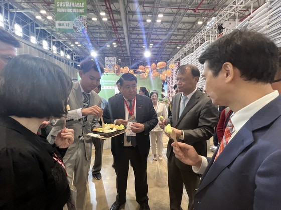 Vietnamese agricultural products are introduced by Central Retail Vietnam Group.