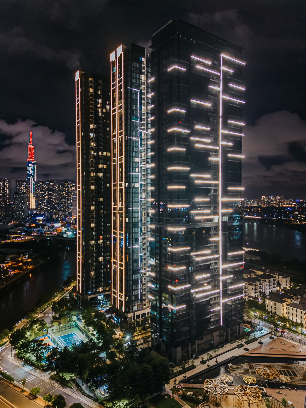 Situated on the historic Ba Son shipyard site, Lake is the first building to be completed in the Grand Marina Saigon development and has been welcoming delighted residence owners since October 2023.