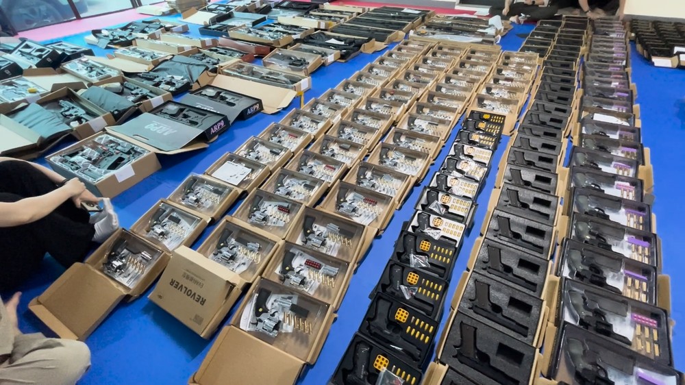 Massive weapons trafficking ring dismantled, over 500 firearms seized |  SGGP English Edition
