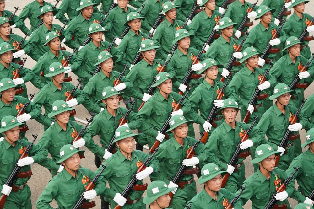 z6493976436916-49f7b8c1a83bc6d3a56860145549d91e-4472-1193.jpg.jfif