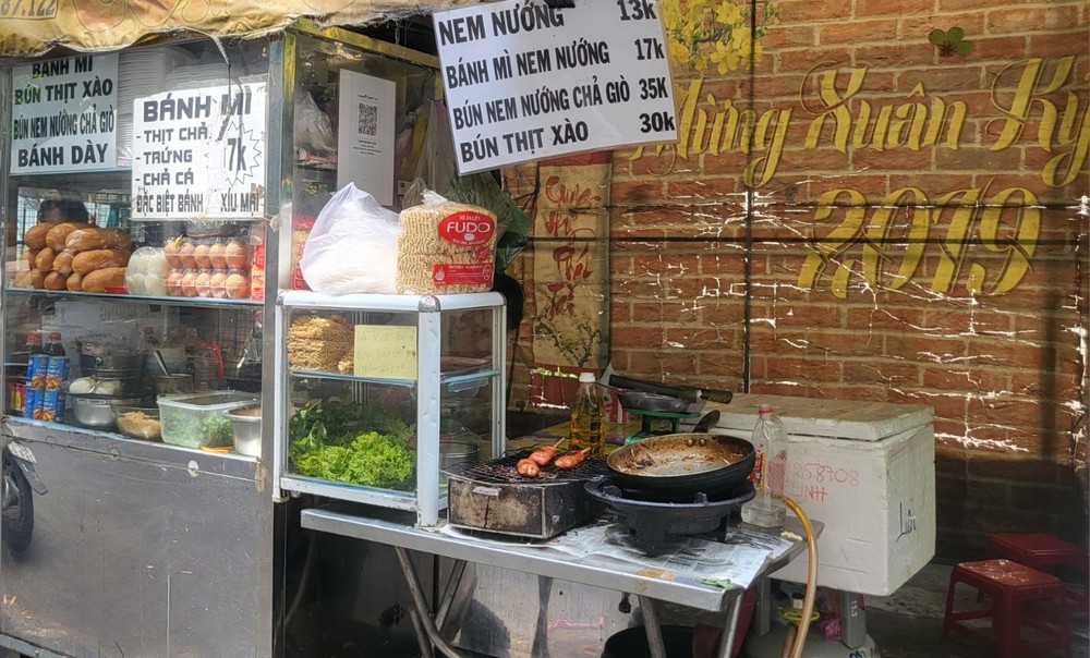 thuc-an-duong-pho-2362.jpg.jfif