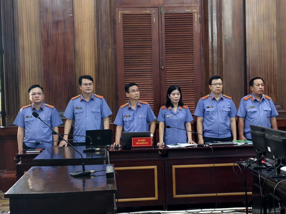 tand-tphcm-tuyen-an-227-bi-cao-chuyen-an-ma-tuy-vn10-3-3377-206.jpg.jfif