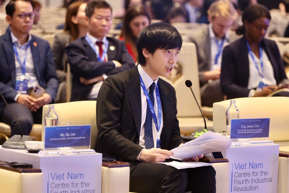 ong-jesse-choi-tong-giam-doc-tap-doan-sunwah-asean-giam-doc-dieu-hanh-sunwah-innovations-7400-2155.jpg.jfif