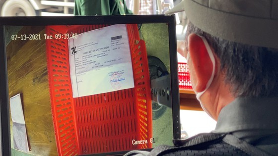 Camera system to scan documents piloted at Covid-19 checkpoints  ảnh 5