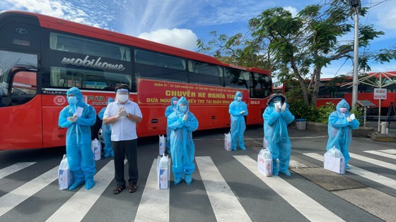 HCMC trying to put Covid-19 outbreak under control in 2 lockdown extension weeks ảnh 3