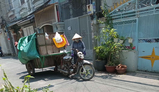 Many waste collection and transportation vehicles in HCMC are simply built, easily polluting the environment
