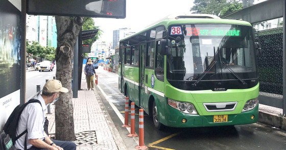 In the near future, HCMC will use a smart ticket system for its bus lines