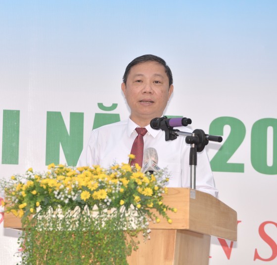 Vice Chairman of the HCMC People’s Committee Duong Anh Duc is delivering his speech in the ceremony (Photo: SGGP) Vice Chairman of the HCMC People’s Committee Duong Anh Duc is delivering his speech in the ceremony (Photo: SGGP)