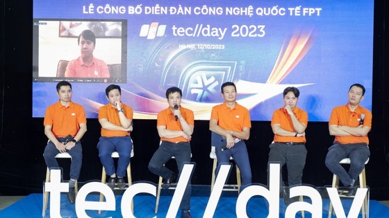 FPT Group’s leaders are answering questions in the press conference for FPT Techday 2023