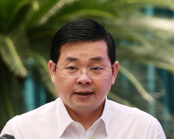 Director Nguyen Toan Thang of the HCMC Natural Resources and Environment Department