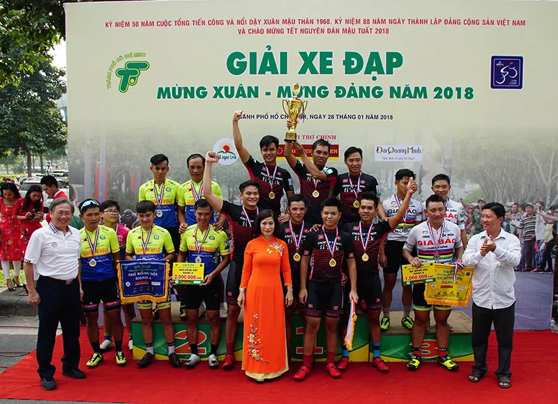 Giải xe đạp Mừng Đảng - Mừng Xuân 2018 ảnh 4