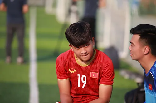 Tiền đạo Trần Danh Trung: “Hot boy” sát thủ ảnh 8