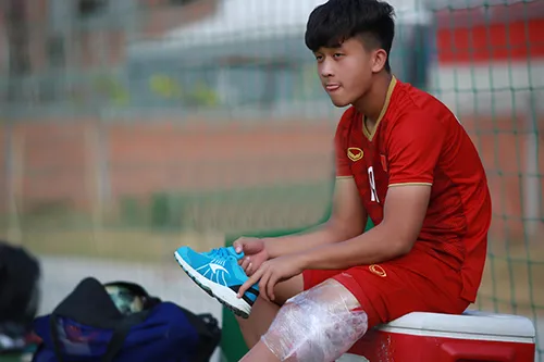 Tiền đạo Trần Danh Trung: “Hot boy” sát thủ ảnh 11